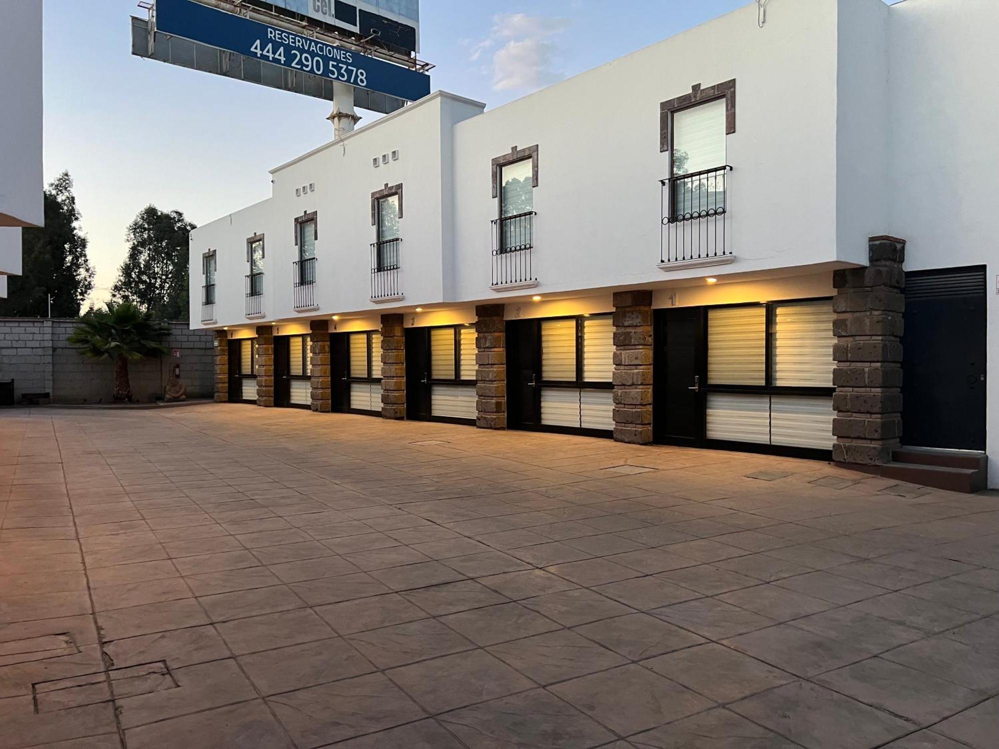 Qa Hotel San Luis Potosí Eksteriør bilde